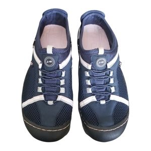 J41- JEEP Hiking Waterproof Engineered Traction Shoes sz 8